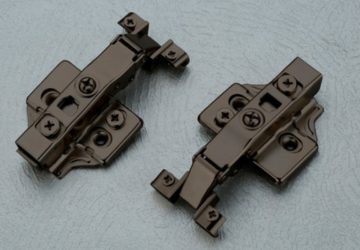 Halo profile shutters clip on profile hinge